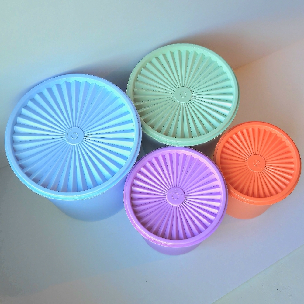 NIB Tupperware 4 Tall Canister Nesting Set w 1-touch Lids, Retro Multicolor 8pc - Picture 6 of 8